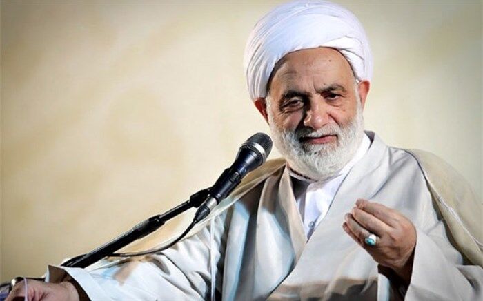 قرائتی: نهضت ملی حفظ جزء 30 قرآن کریم در آموزش و پرورش اقدام پسندیده‌ای است