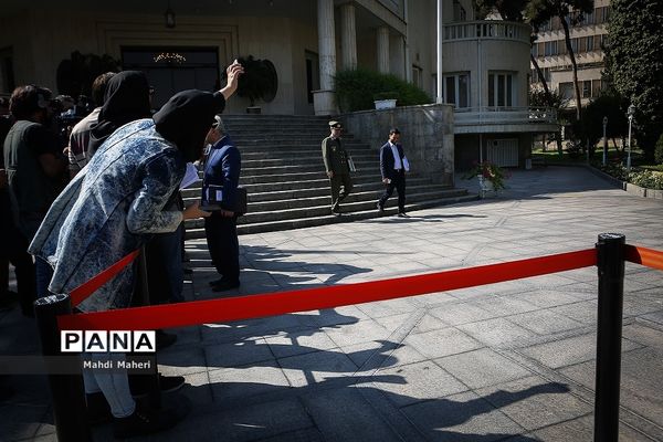 حاشیه جلسه هیات دولت