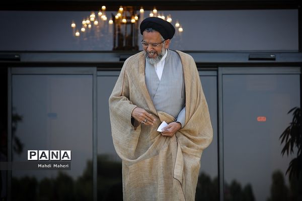 حاشیه جلسه هیات دولت