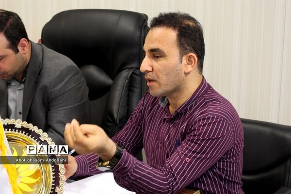 جلسه روسای  هیات‌های  ورزش روستایی و بازی‌های بومی محلی شهرستان‌ها و مناطق استان بوشهر