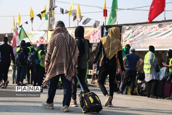 عبور زائران اربعین حسینی از مرز بین المللی شلمچه