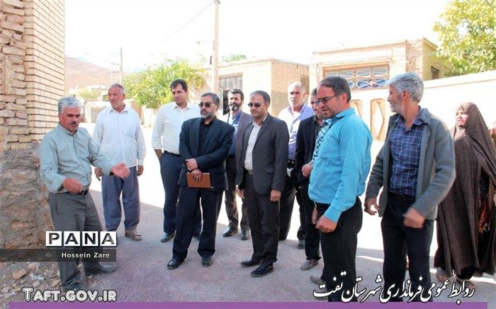 نشست بررسی مشکلات روستای همت‌آباد