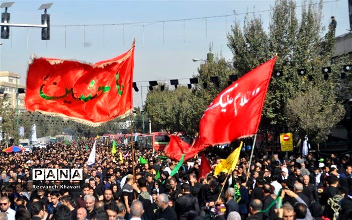 پیاده روی جاماندگان اربعین  در تهران