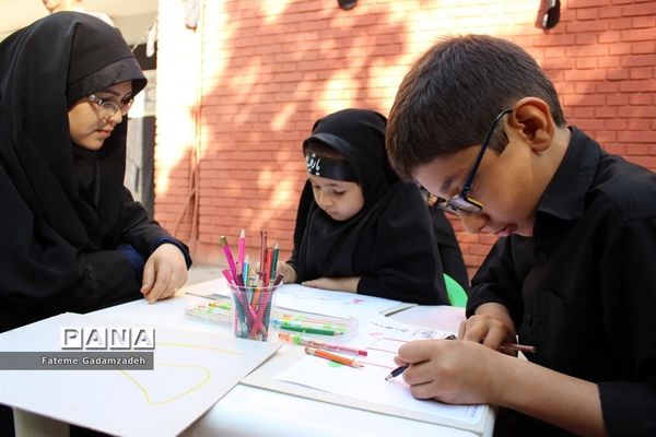 شورحضورعاشقان حسینی جامانده ازسفرکربلا درراهپیمایی اربعین شهرری