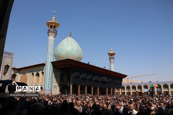شور حسینی در حرم مطهر احمدبن موسی (ع) در شیراز
