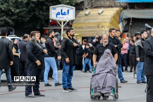 عزاداری خیابانی اربعین حسینی در ارومیه