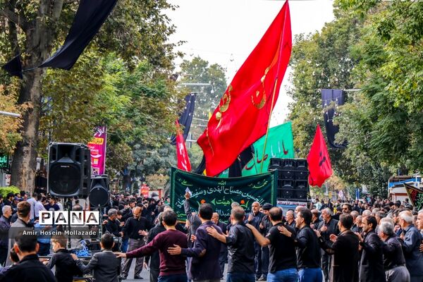 عزاداری خیابانی اربعین حسینی در ارومیه