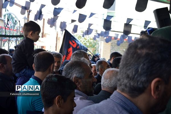 پیاده روی دلدادگان اربعین حسینی درفیروزکوه