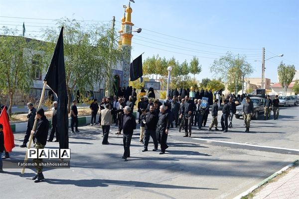 پیاده روی دلدادگان اربعین حسینی درفیروزکوه