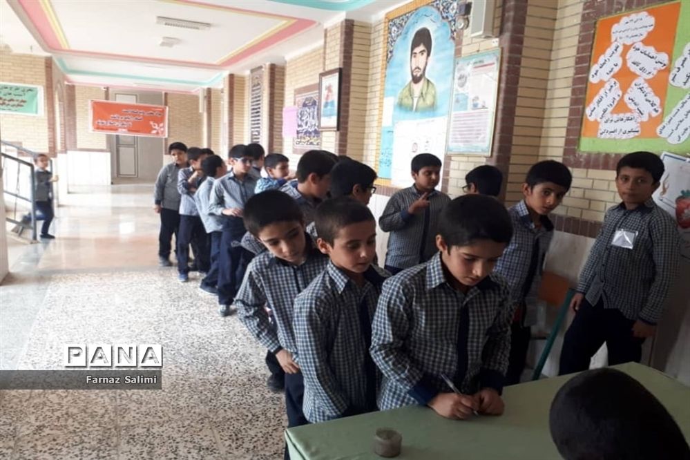 انتخابات شورای  دانش‌آموزی در مدارس خشت و کمارج