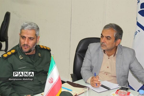 جلسه برنامه‌ریزی  اردوهای راهیان نور دانش‌آموزی و فرهنگیان استان بوشهر