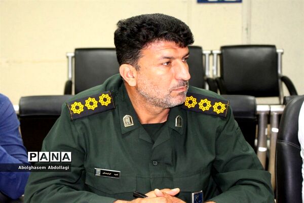 جلسه برنامه‌ریزی  اردوهای راهیان نور دانش‌آموزی و فرهنگیان استان بوشهر
