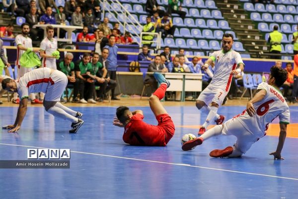 دیدار تیم‌های ایران و قرقیزستان از سری بازی‌های مرحله مقدماتی فوتسال آسیا