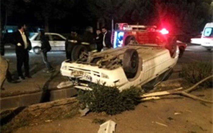 رانندگان در ساعات خلوتى معابر با سرعت مطمئنه حرکت کنند
