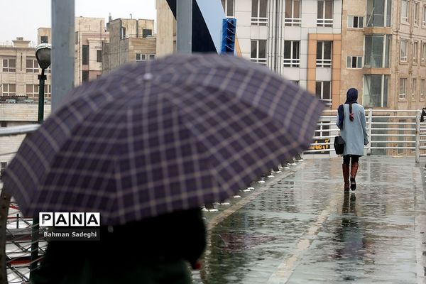 باران پاییزی در تهران