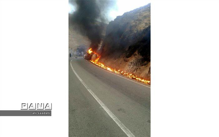 واژگونی و آتش سوزی تانکر حمل سوخت درجاده کلات و فوت راننده