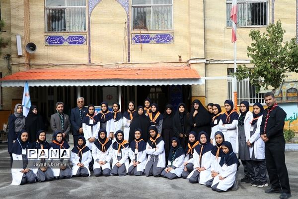 بازدید مدیر سازمان دانش‌آموزی خراسان رضوی از خدمت‌رسانی پیشتازان به زائران امام رضا (ع)