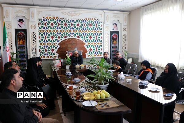 بازدید مدیر سازمان دانش‌آموزی خراسان رضوی از خدمت‌رسانی پیشتازان به زائران امام رضا (ع)