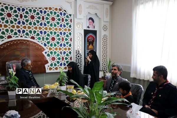 بازدید مدیر سازمان دانش‌آموزی خراسان رضوی از خدمت‌رسانی پیشتازان به زائران امام رضا (ع)