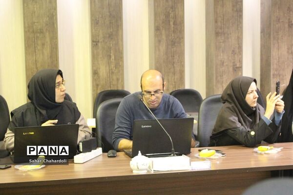 نشست خبری بیست و چهارمین جشنواره قرآن و عترت وزارت بهداشت در همدان