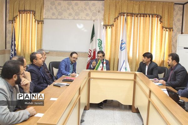 جلسه کارگروه برگزاری مانور زلزله استان قم
