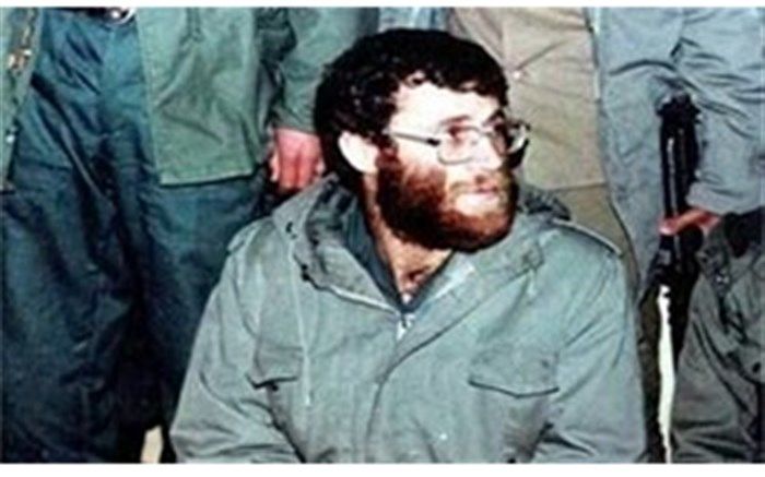 ماجرای دستبند زدن بر دستان فرمانده سپاه غرب کشور