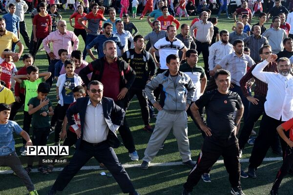همایش بزرگ پیاده‌روی خانوادگی در گله‌دار