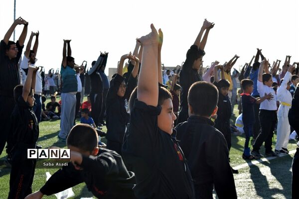 همایش بزرگ پیاده‌روی خانوادگی در گله‌دار