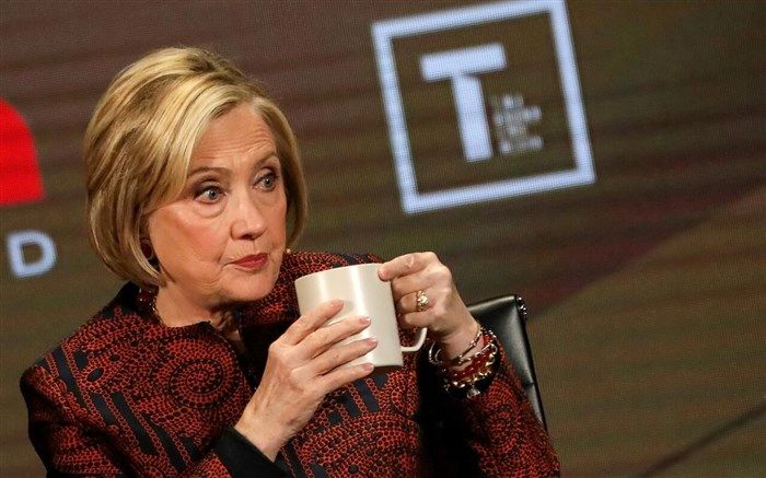 هیلاری کلینتون ته مانده آبرویش را بر باد داد