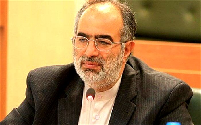 واکنش حسام‌الدین آشنا به اظهارات کریمی قدوسی درمورد آمدنیوز