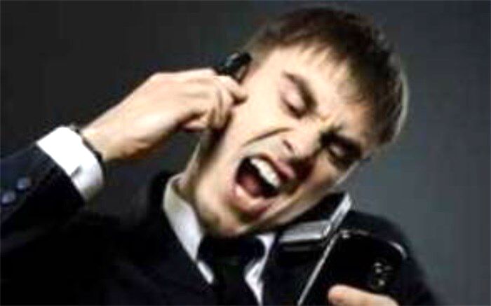 مزاحمت ۷۰ باره یک نوجوان افغانستانی برای اورژانس رفسنجان در یک روز!
