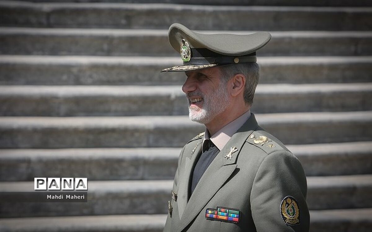 امیر حاتمی: ادعای ترامپ درباره حمله به ایران بلوف است