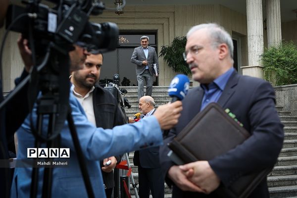 حاشیه جلسه هیات دولت