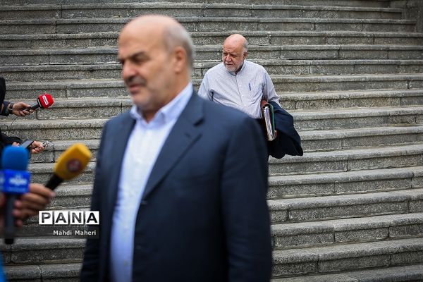 حاشیه جلسه هیات دولت