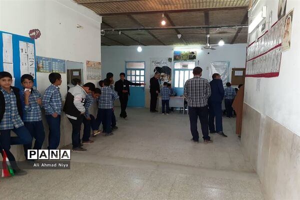 انتخابات شورای دانش‌آموزی در مروست