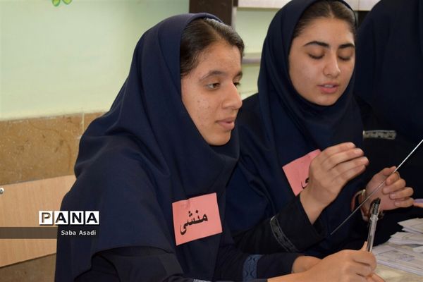 انتخابات شورای دانش‌آموزی در گله‌دار