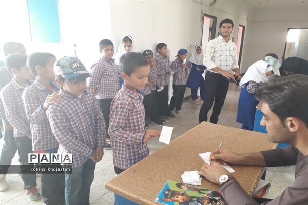 برگزاری انتخابات شورای دانش‌آموزی در مدارس شهرستان خنج