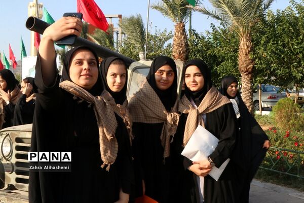 آیین افتتاحیه سراسری راهیان نوردانش آموزی کشوری در حرم مطهر امام(ره)