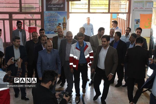 مانور پدافند غیرعامل در شهرستان بهارستان