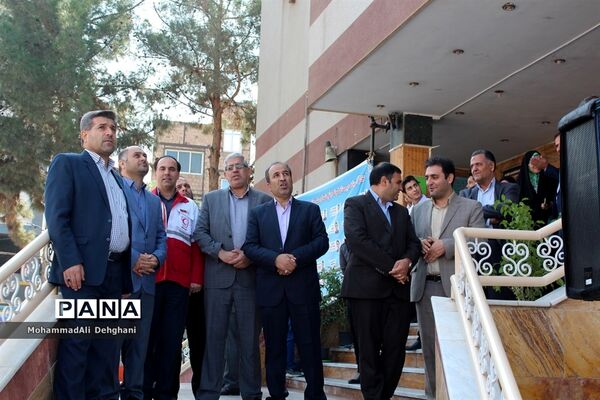 مانور پدافند غیرعامل در شهرستان بهارستان