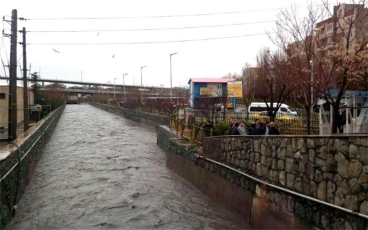 آمادگی ۲۵۸ نیروی هلال‌احمر استان تهران برای مواجهه با سیل احتمالی