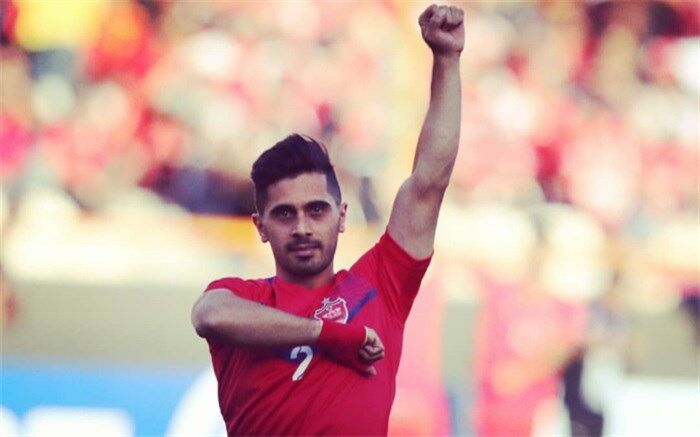 چهارمین غایب بزرگ پرسپولیس برای دیدار با فولاد از راه رسید؛ دست کالدرون بسته شد