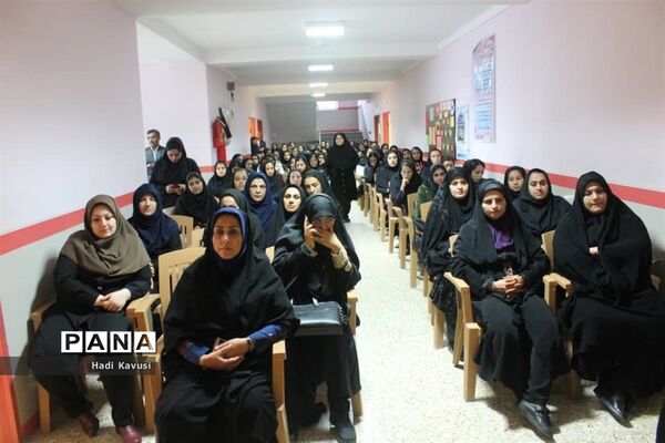 آیین نواختن زنگ هفته پدافند غیرعامل در میاندرود