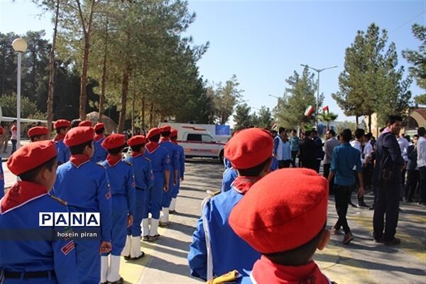 حضور پرشور دانش آموزان زاهدانی در راهپیمایی 13 آبان