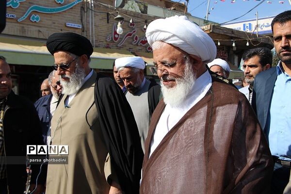 راهپیمایی یوم الله 13 آبان در یزد