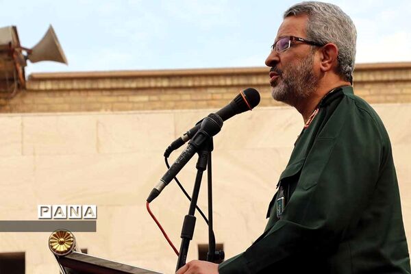 حضور پرشمار پیشتازان سازمان دانش آموزی خوزستان در راهپیمایی 13 آبان