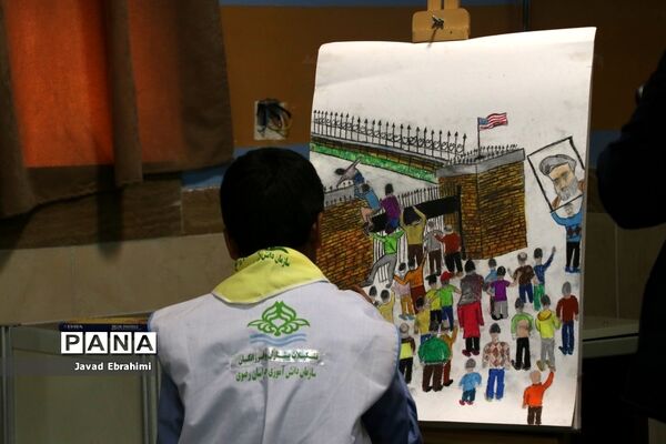 نواختن زنگ استکبار ستیزی در آموزشگاه ابرار مشهد