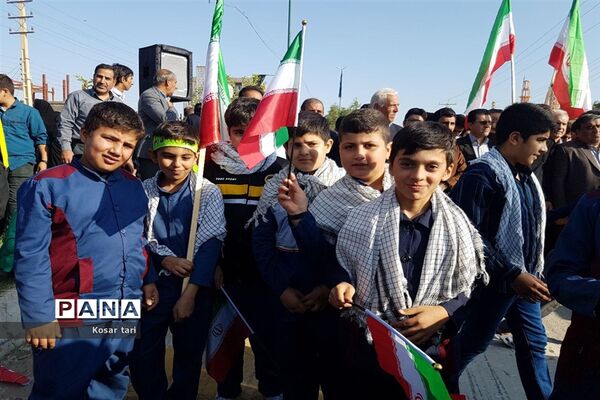برگزاری راهپیمایی 13 آبان در شهرستان سرپل ذهاب