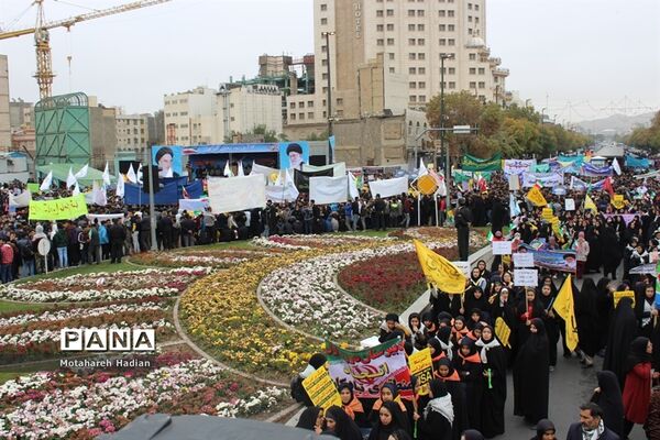 راهپیمایی یوم الله 13 آبان
