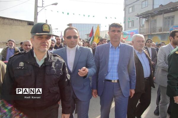 راهپیمایی 13 آبان در میاندرود
